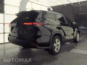 2024 Toyota Highlander LE - miniatura 5