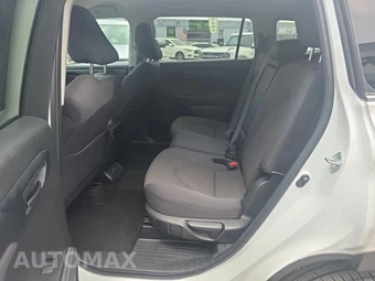 2024 Toyota Highlander LE – miniatura 16
