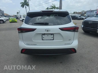 2024 Toyota Highlander LE – miniatura 5