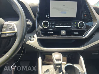 2024 Toyota Highlander LE - miniatura 11