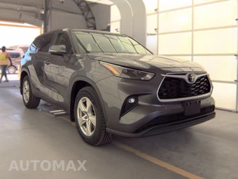 2024 Toyota Highlander LE - miniatura 3