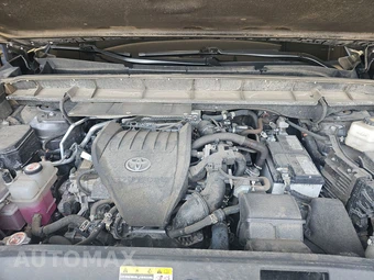 2024 Toyota Highlander LE - miniatura 15