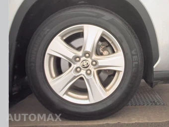 2024 Toyota Highlander LE – miniatura 10