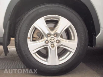2024 Toyota Highlander LE – miniatura 11