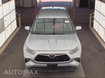 2024 Toyota Highlander LE – miniatura 2