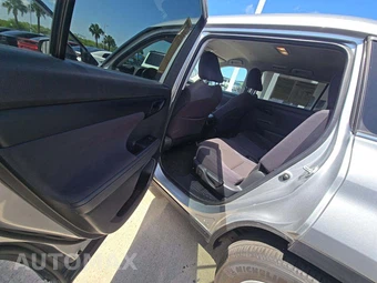 2024 Toyota Highlander LE - miniatura 13