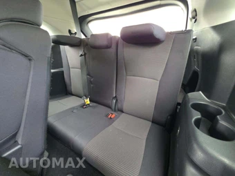 2024 Toyota Highlander LE - miniatura 14