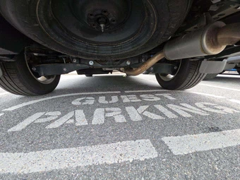 2024 Toyota Highlander LE - miniatura 16