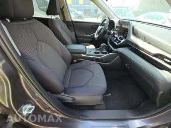 2024 Toyota Highlander LE - miniatura 19