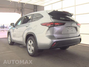 2024 Toyota Highlander LE - miniatura 6