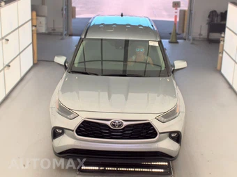 2024 Toyota Highlander LE - miniatura 2