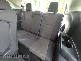 2024 Toyota Highlander LE – miniatura 11