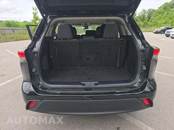 2024 Toyota Highlander LE – miniatura 12