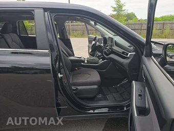 2024 Toyota Highlander LE – miniatura 16