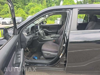 2024 Toyota Highlander LE – miniatura 3