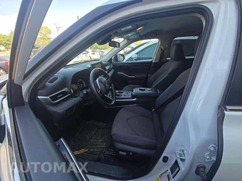 2024 Toyota Highlander LE - miniatura 6