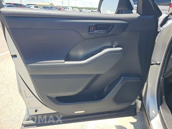 2024 Toyota Highlander LE - miniatura 15