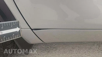 2024 Toyota Highlander LE - miniatura 29