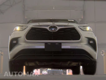 2024 Toyota Highlander LE - miniatura 3