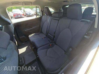 2024 Toyota Highlander LE - miniatura 14