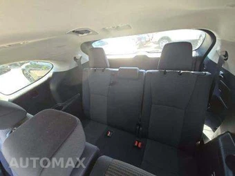 2024 Toyota Highlander LE - miniatura 15