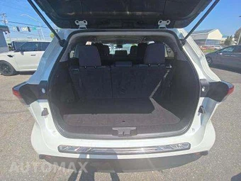 2024 Toyota Highlander LE - miniatura 16