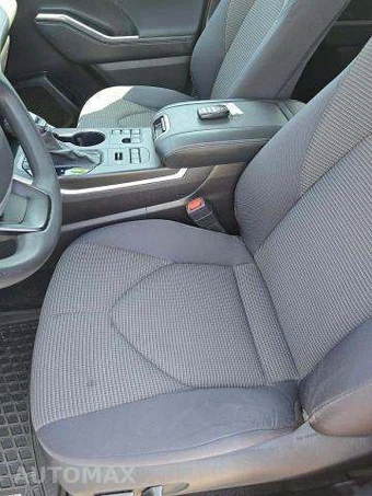 2024 Toyota Highlander LE - miniatura 23