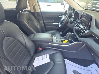 2024 Toyota Highlander Limited - miniatura 8