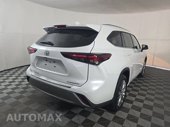 2024 Toyota Highlander Platinum - miniatura 4