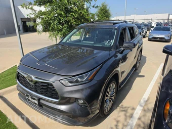 2024 Toyota Highlander Platinum