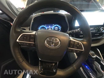 2024 Toyota Highlander Platinum - miniatura 10
