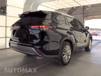2024 Toyota Highlander Platinum - miniatura 4