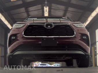 2024 Toyota Highlander Platinum - miniatura 3