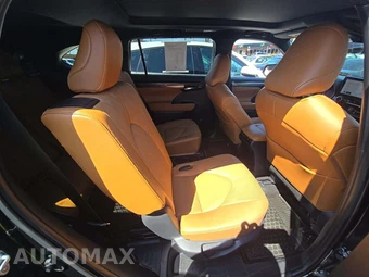 2024 Toyota Highlander Platinum - miniatura 17