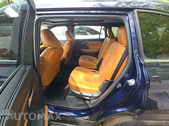 2024 Toyota Highlander Platinum - miniatura 13
