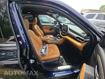 2024 Toyota Highlander Platinum - miniatura 19