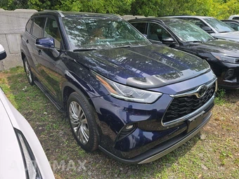 2024 Toyota Highlander Platinum - miniatura 4