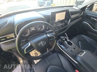 2024 Toyota Highlander XLE - miniatura 11