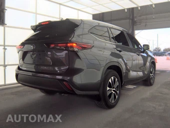 2024 Toyota Highlander XLE - miniatura 4