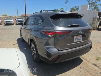 2024 Toyota Highlander XLE – miniatura 2