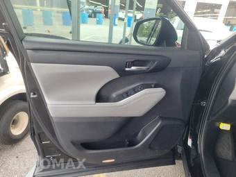 2024 Toyota Highlander XLE – miniatura 9