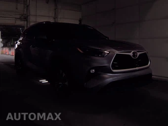 2024 Toyota Highlander XLE - miniatura 3