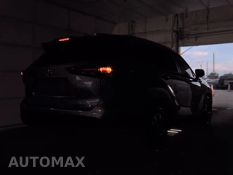 2024 Toyota Highlander XLE - miniatura 4