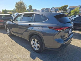2024 Toyota Highlander XLE - miniatura 2