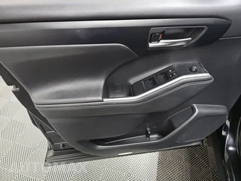 2024 Toyota Highlander XLE - miniatura 9