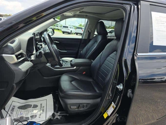 2024 Toyota Highlander XLE - miniatura 3
