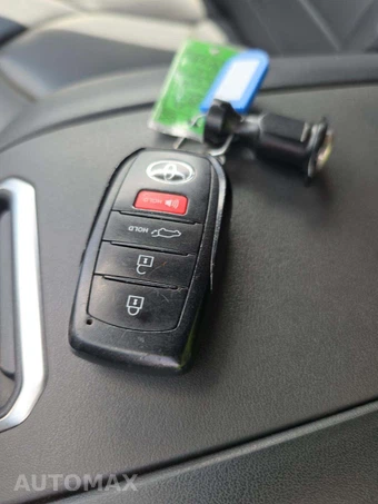2024 Toyota Highlander XLE - miniatura 5
