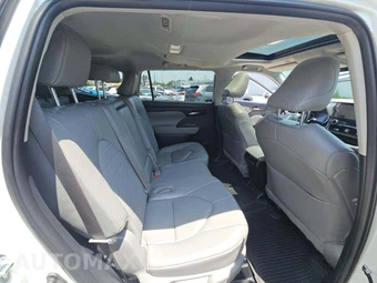 2024 Toyota Highlander XLE - miniatura 17