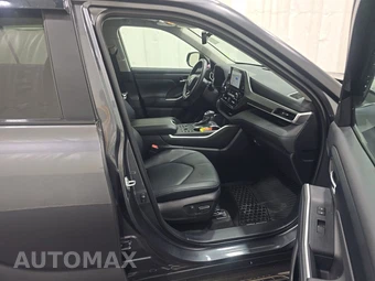 2024 Toyota Highlander XLE - miniatura 8