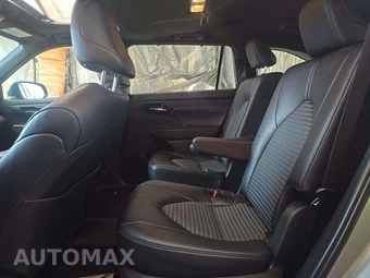 2024 Toyota Highlander XSE - miniatura 13